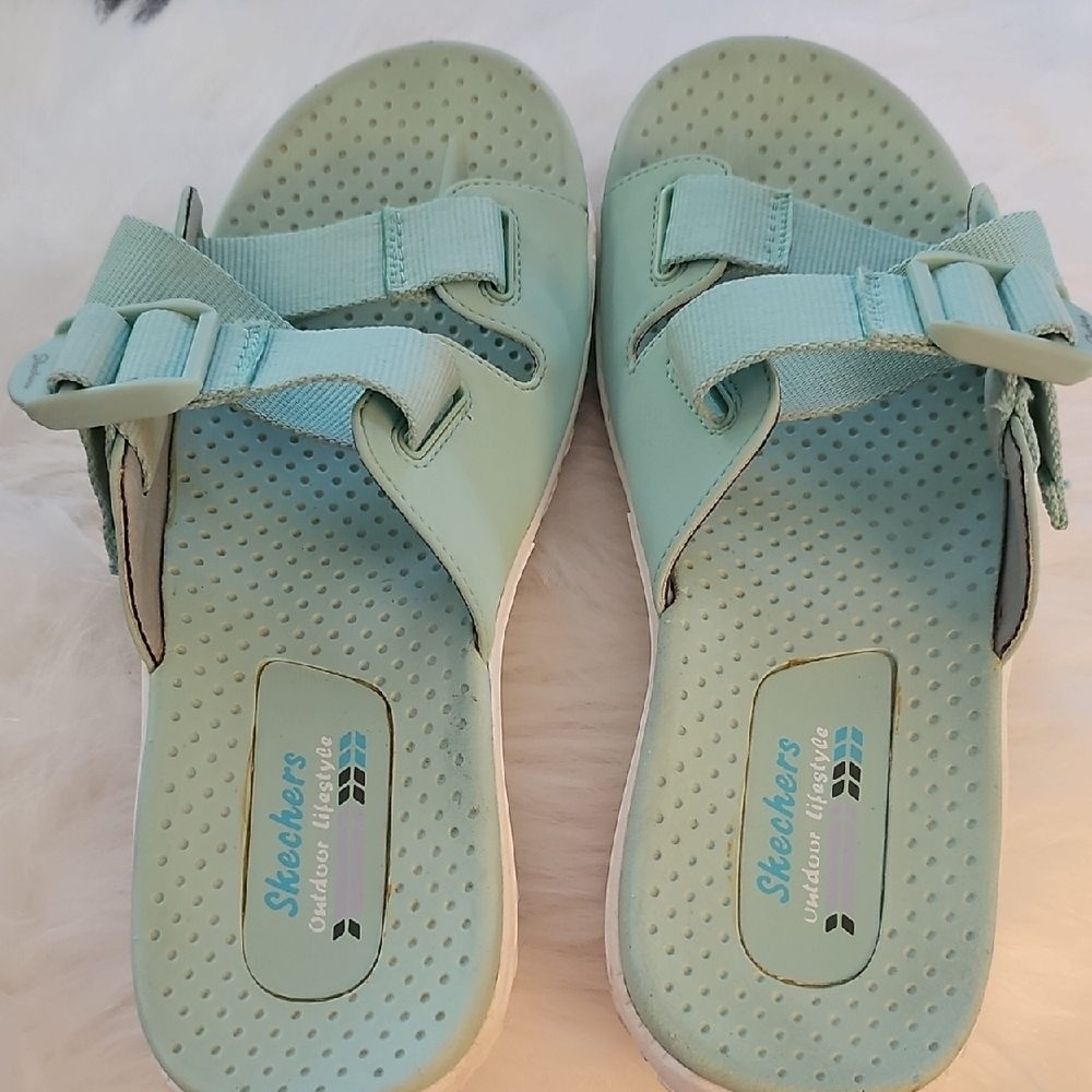Skechers‎ Women's Mint Green Adjustable Sandals. Super Comfy. Size 7.